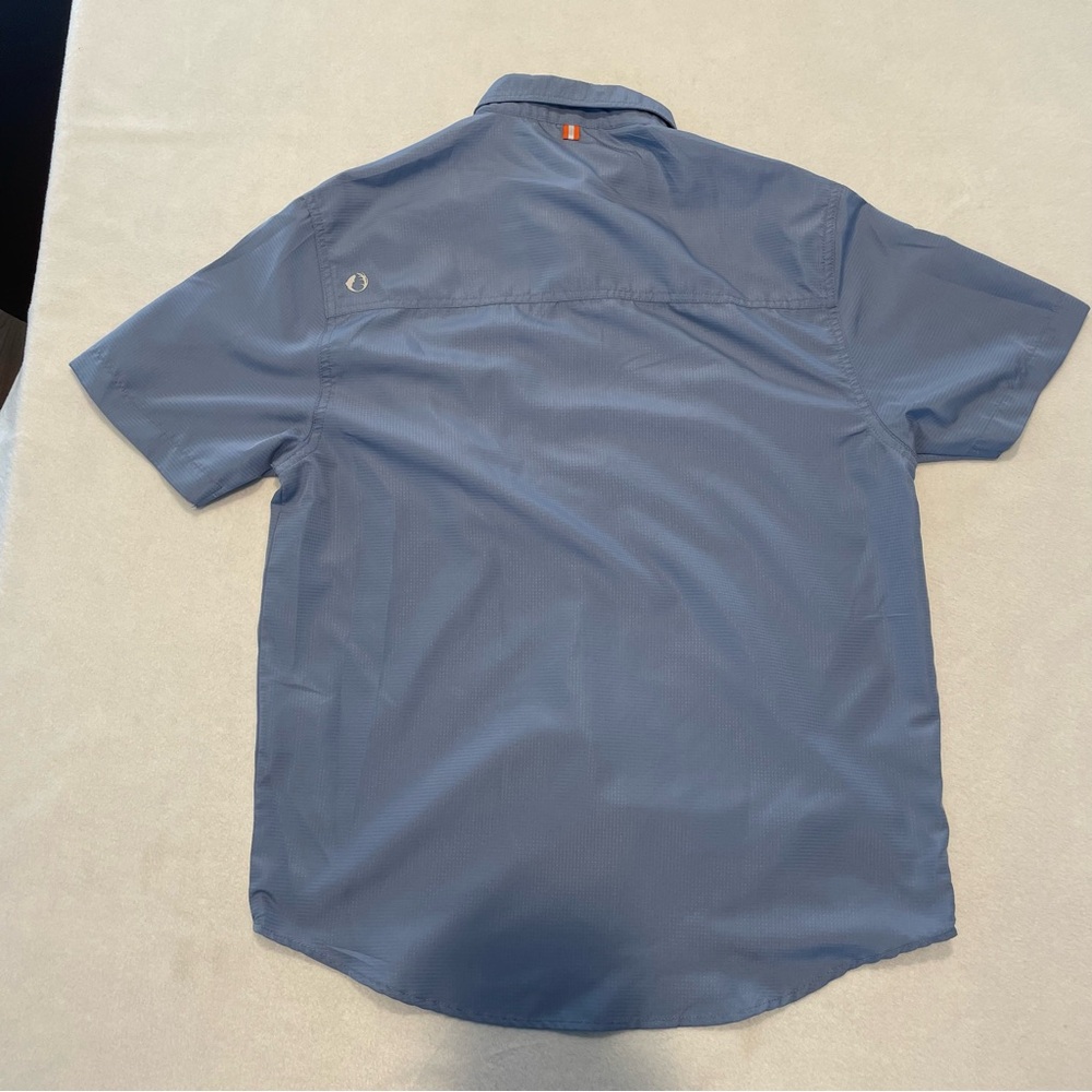 The American Outdoorsman, Men's Blue Short Sleeve polo, medium - Picture 6 of 6